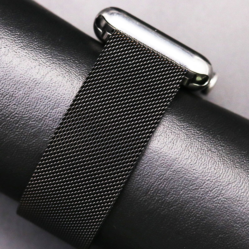 Apple Watch 밴드 용 밀라노 루프 스트랩 울트 - Milanese Loop Magnetic 리뷰 및 가격